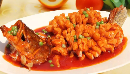 悠久历史中的江南美食——苏菜松鼠鳜鱼