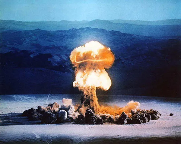 电影《尘封核爆》免费在线观看
